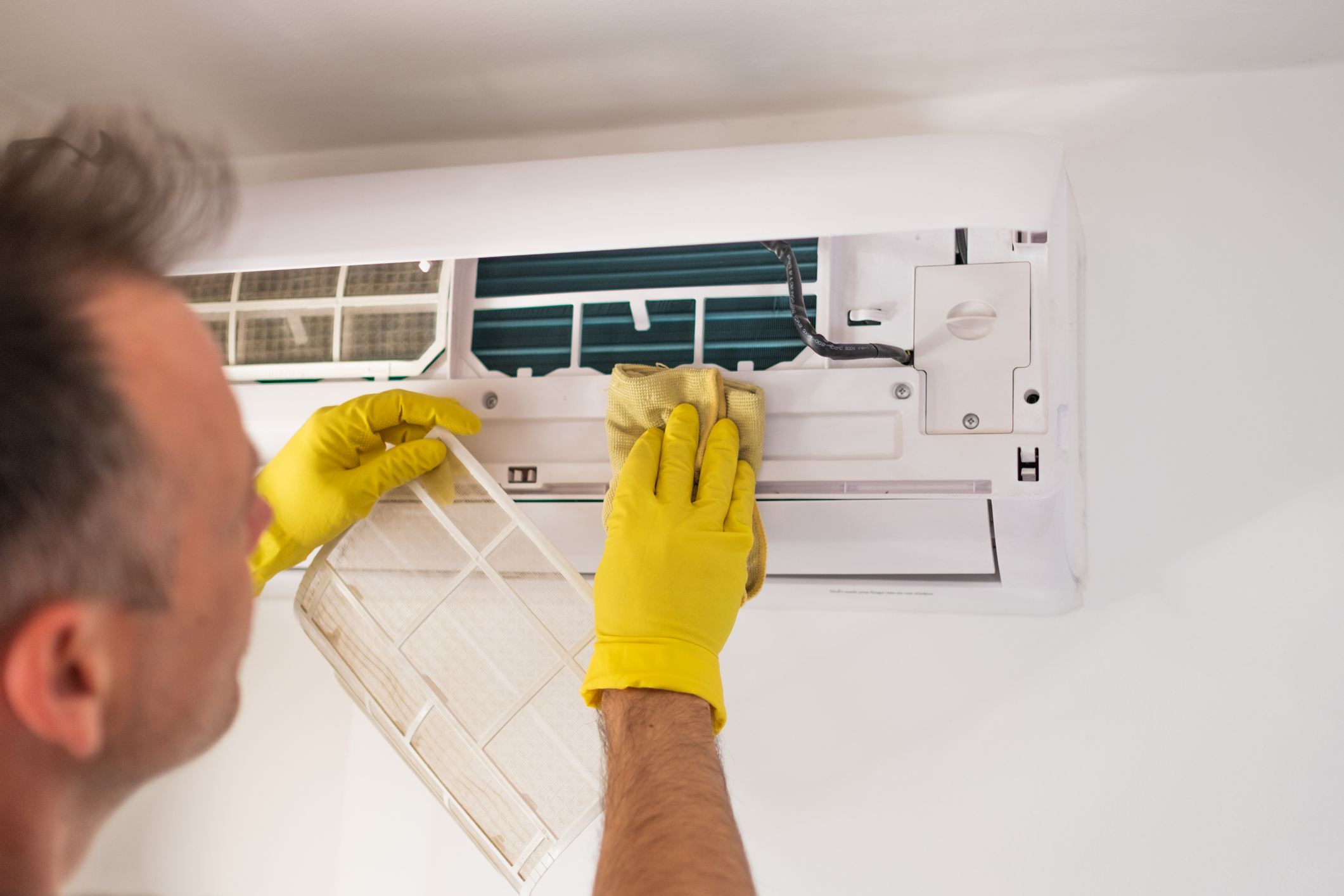 The Long-Term Savings of Investing in a High-Efficiency AC Replacement