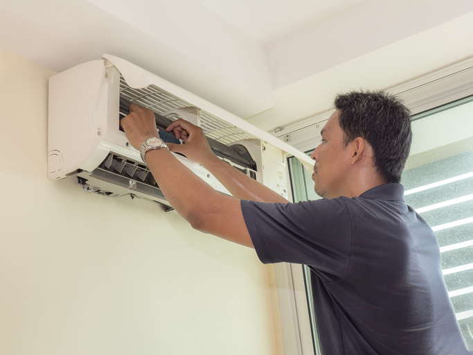 AC Maintenance Checklist: What to Inspect and Clean