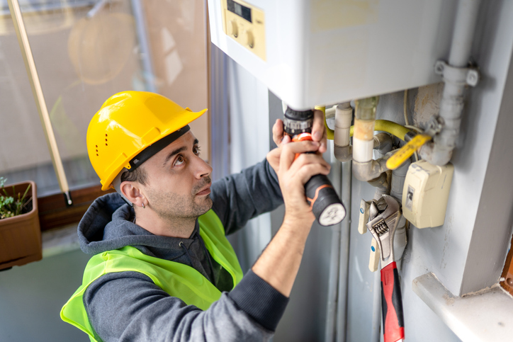 How Regular Heating Services Extend the Lifespan of Your Equipment